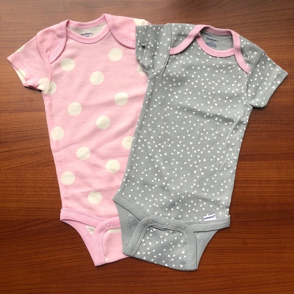 Gerber Bunny Onesies - Set of 4 - Picture 3 of 5